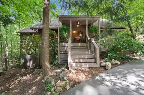 11 Bluebell Cir N, Big Canoe, GA 30143