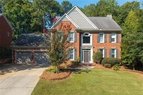 2525 Woodbrook Ct, Lawrenceville, GA 30043
