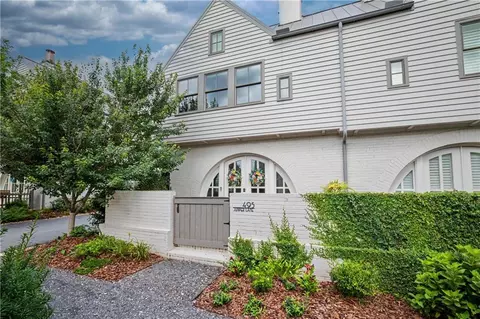 495 Juniper Ln, Fayetteville, GA 30214