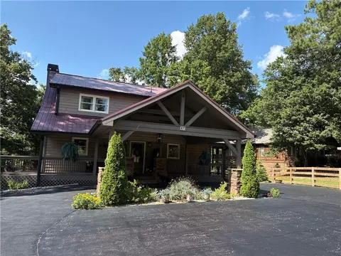 67 Riverwood Pl, Ellijay, GA 30536