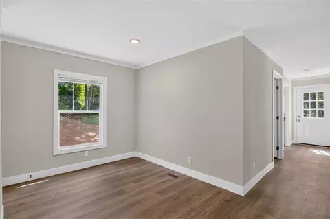 Entry Way - 758 Upper Burris Rd, Canton, GA 30114 photo 2 of 3