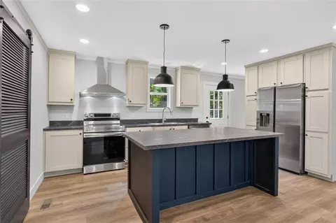 Kitchen - 758 Upper Burris Rd, Canton, GA 30114 photo 2 of 3
