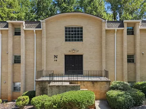5400 Roswell Rd #N6, Sandy Springs, GA 30342