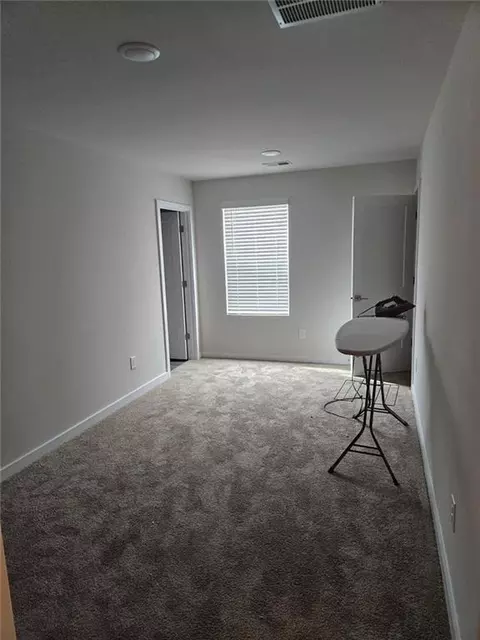 Entry Way - 86 Jacoby Dr, Fairburn, GA 30213 photo 4 of 4