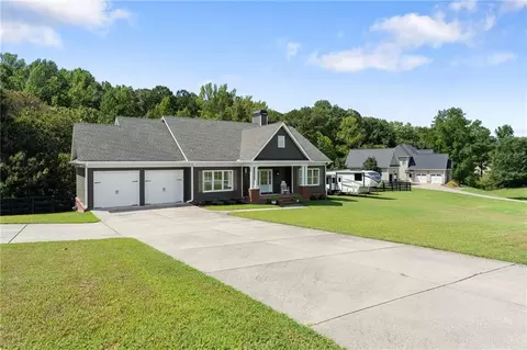 4465 Carters Creek Ln, Cumming, GA 30040