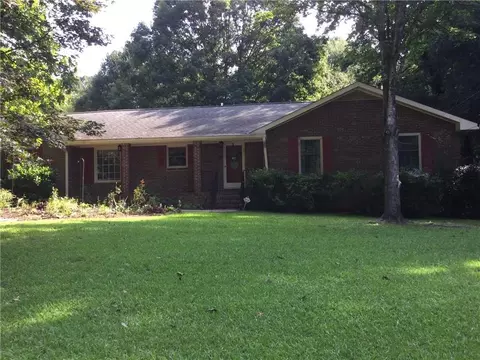 1368 Branchwood Dr, Snellville, GA 30078