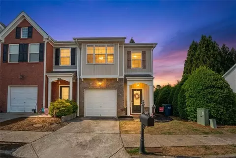 4 Madaline Ln, Dawsonville, GA 30534
