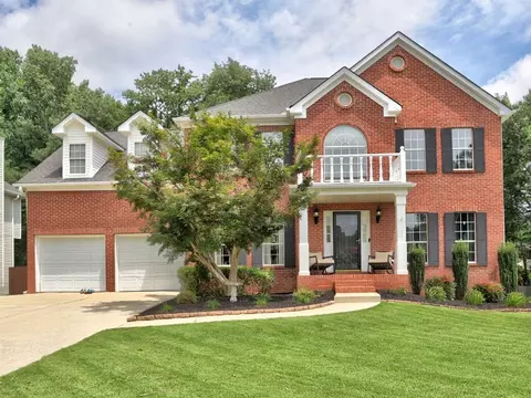 2818 Penncross Dr SW, Marietta, GA 30064