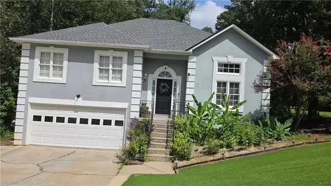 1475 Yorktown Dr, Lawrenceville, GA 30043