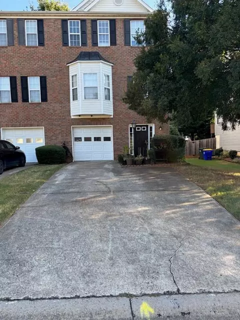 4478 Thorngate Lane Ln, Acworth, GA 30101