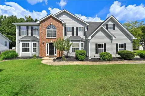 4201 Ash Tree St, Snellville, GA 30039