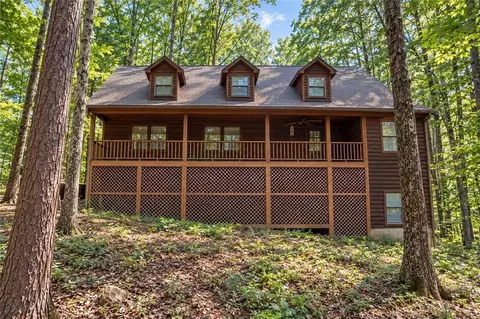 180 Hale Mountain Ct, Hiram, GA 30141