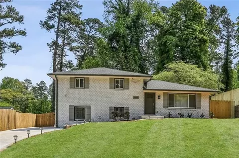 1888 La Mesa, Decatur, GA 30032