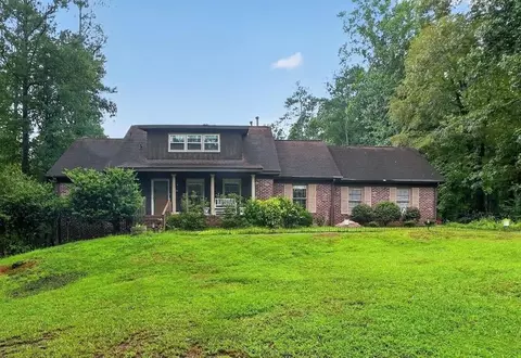 370 Devilla Trce, Fayetteville, GA 30214