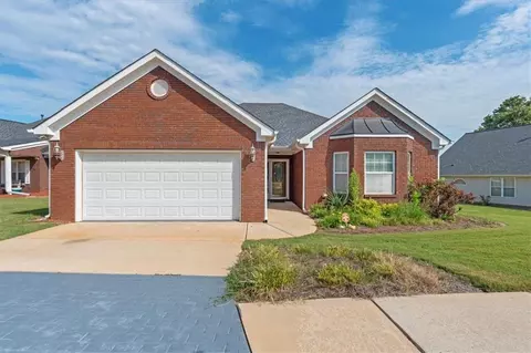 Exterior - 293 Prominent Loop, Mcdonough, GA 30253 photo 5 of 6