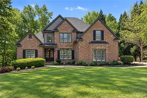 151 Misty View Ln, Acworth, GA 30101