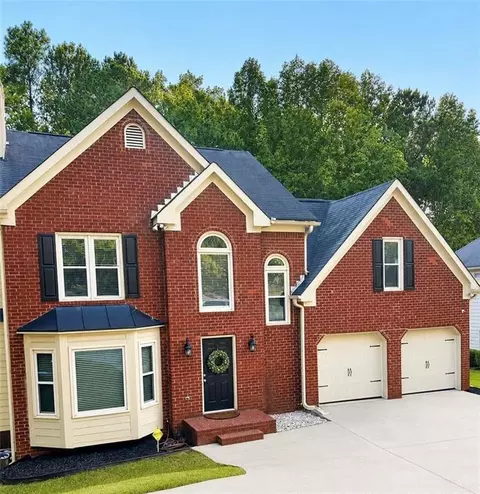 4895 Farm Valley Dr NE, Woodstock, GA 30188