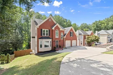 4895 Farm Valley Dr NE, Woodstock, GA 30188