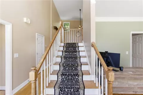 Entry Way - 2255 Pinehaven Ct SW, Grayson, GA 30017 photo 7 of 14