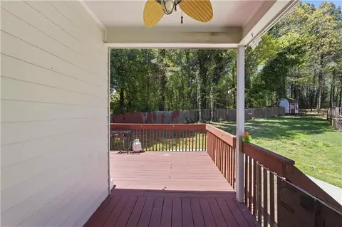 Exterior - 2255 Pinehaven Ct SW, Grayson, GA 30017 photo 6 of 9