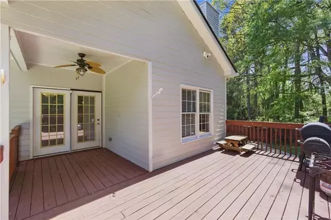 Exterior - 2255 Pinehaven Ct SW, Grayson, GA 30017 photo 4 of 9