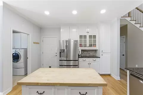 Kitchen - 2255 Pinehaven Ct SW, Grayson, GA 30017 photo 3 of 5