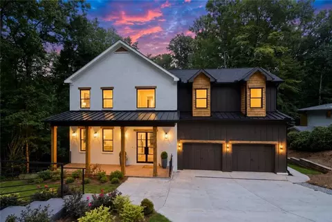 132 Lakeshore Dr NE, Marietta, GA 30067