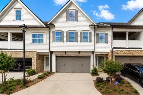 468 Springer Bnd NW, Marietta, GA 30060