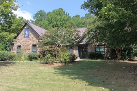 1238 Fairwinds Dr, Loganville, GA 30052