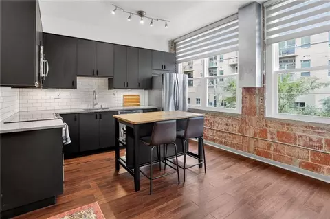 800 Peachtree St NE #8303, Atlanta, GA 30308