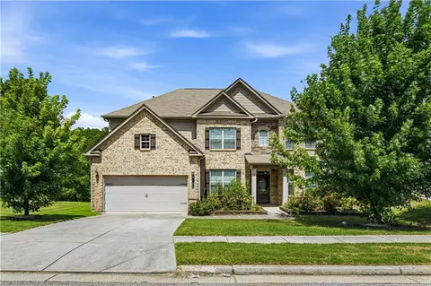 366 Gail Pond Dr, Lawrenceville, GA 30045