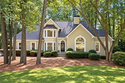 5160 Cameron Forest Pkwy, Alpharetta, GA 30022