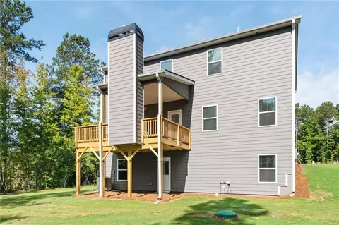 Exterior - 302 Hudson Ct, Jackson, GA 30233 photo 5 of 5