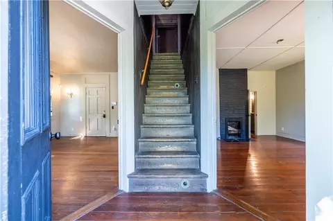 Entry Way - 906 E 2nd Ave E, Rome, GA 30161 photo 10 of 10