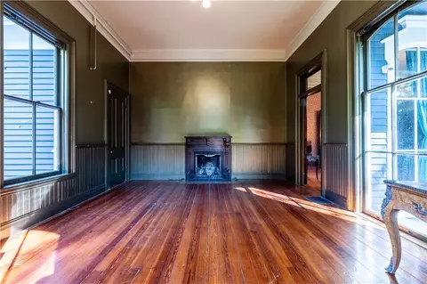 Living - 906 E 2nd Ave E, Rome, GA 30161 photo 6 of 8