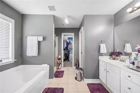 Entry Way - 105 Sagebrush Trl, Covington, GA 30014 photo 1 of 1