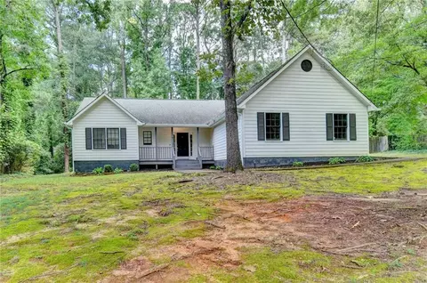 1921 Shady Creek Ln, Lawrenceville, GA 30043