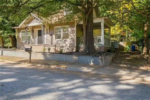 673 Pearce St SW, Atlanta, GA 30310