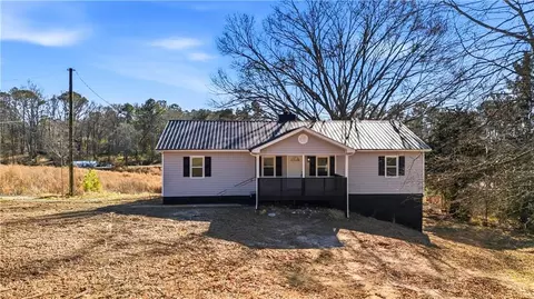 Exterior - 1781 Brooks Rd, Dacula, GA 30019 photo 3 of 7