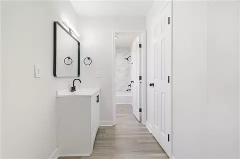 Entry Way - 1781 Brooks Rd, Dacula, GA 30019 photo 5 of 5