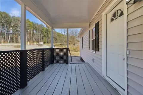 Exterior - 1781 Brooks Rd, Dacula, GA 30019 photo 5 of 7