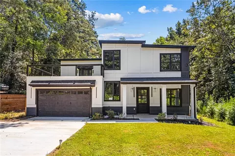 6465 Yacht Club Rd, Flowery Branch, GA 30542