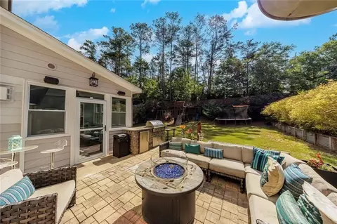 Exterior - 142 Madison St, Canton, GA 30115 photo 7 of 8