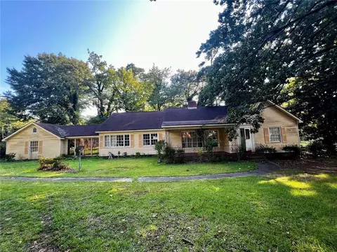 2040 Sandtown Rd SW, Atlanta, GA 30311