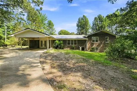 Exterior - 7018 Highway 27, Buchanan, GA 30113 photo 2 of 6