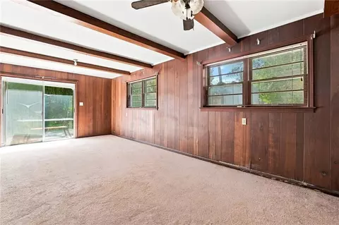 Living - 7018 Highway 27, Buchanan, GA 30113 photo 6 of 8