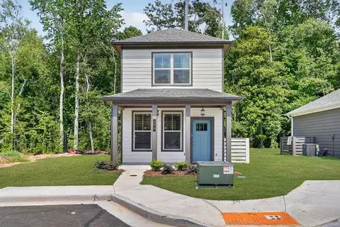 430 Dempsey Dr, Fayetteville, GA 30214