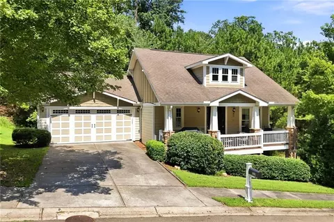 128 Summit View Dr, Ellijay, GA 30540