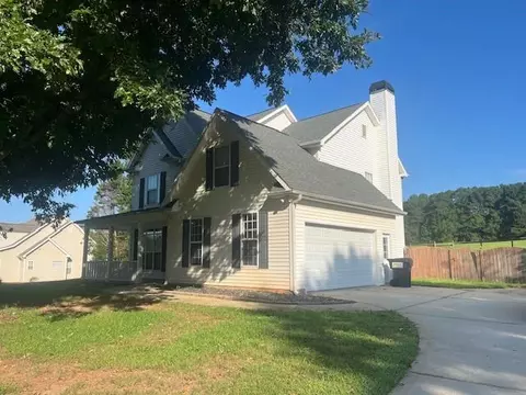 107 Meadows Dr, Senoia, GA 30276