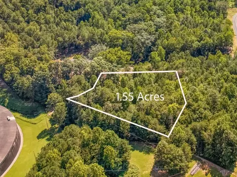 5557 Shadburn Ferry Rd, Buford, GA 30518